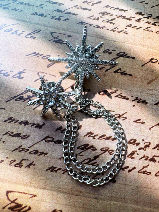 Eight-pointed Star Tassel Brooch